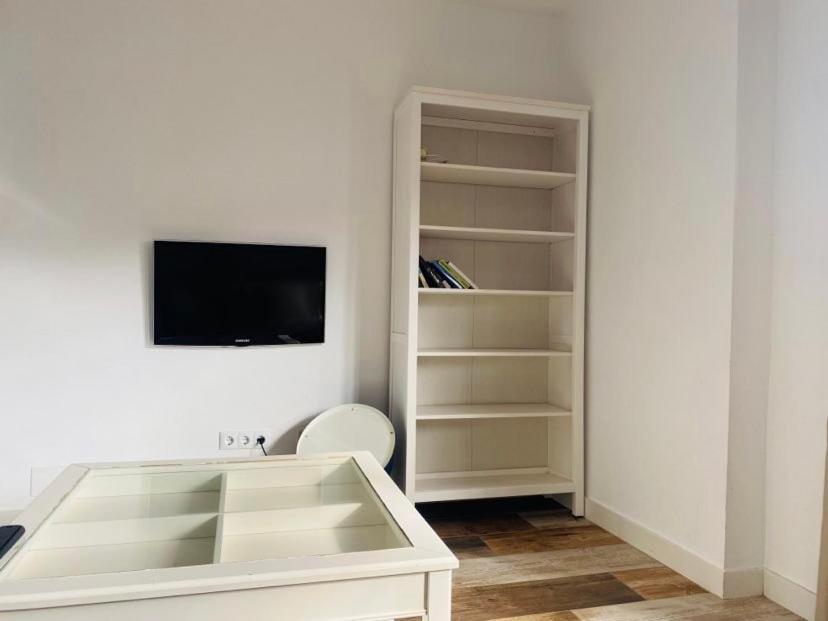 Lovely Triana Flat With Roof Terrace Севиля Екстериор снимка