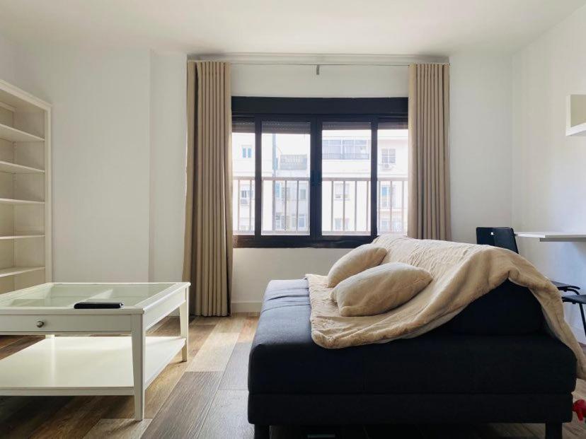 Lovely Triana Flat With Roof Terrace Севиля Екстериор снимка